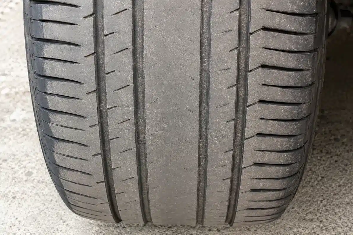 Reading Tire Wear Patterns: Decoding Wear Patterns to Boost Safety 3 Center Wear