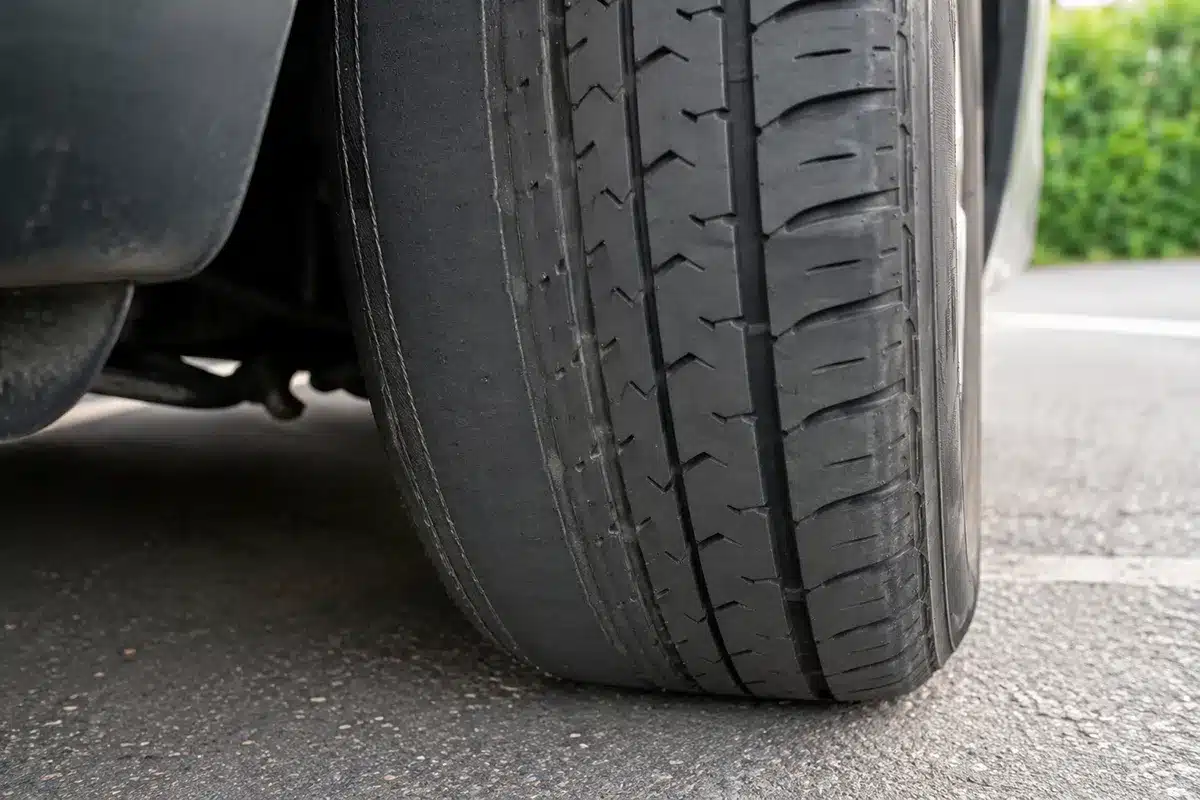 Reading Tire Wear Patterns: Decoding Wear Patterns to Boost Safety 5 One-Sided or Camber Wear