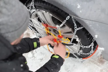 Snow Chains Vs Snow Socks Vs Snow Zip-Ties